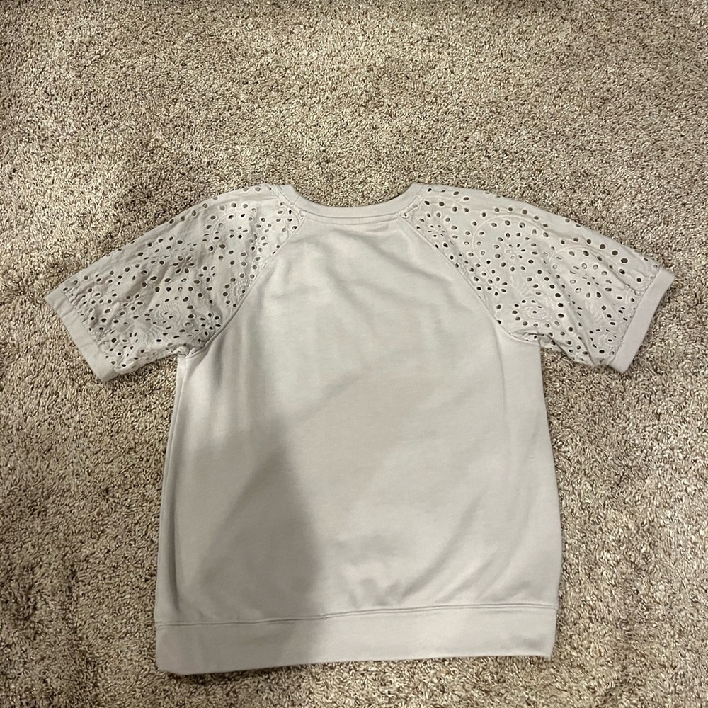 Sonoma Womens Light Beige Eyelet Sleeve Tee - Picture 3 of 3